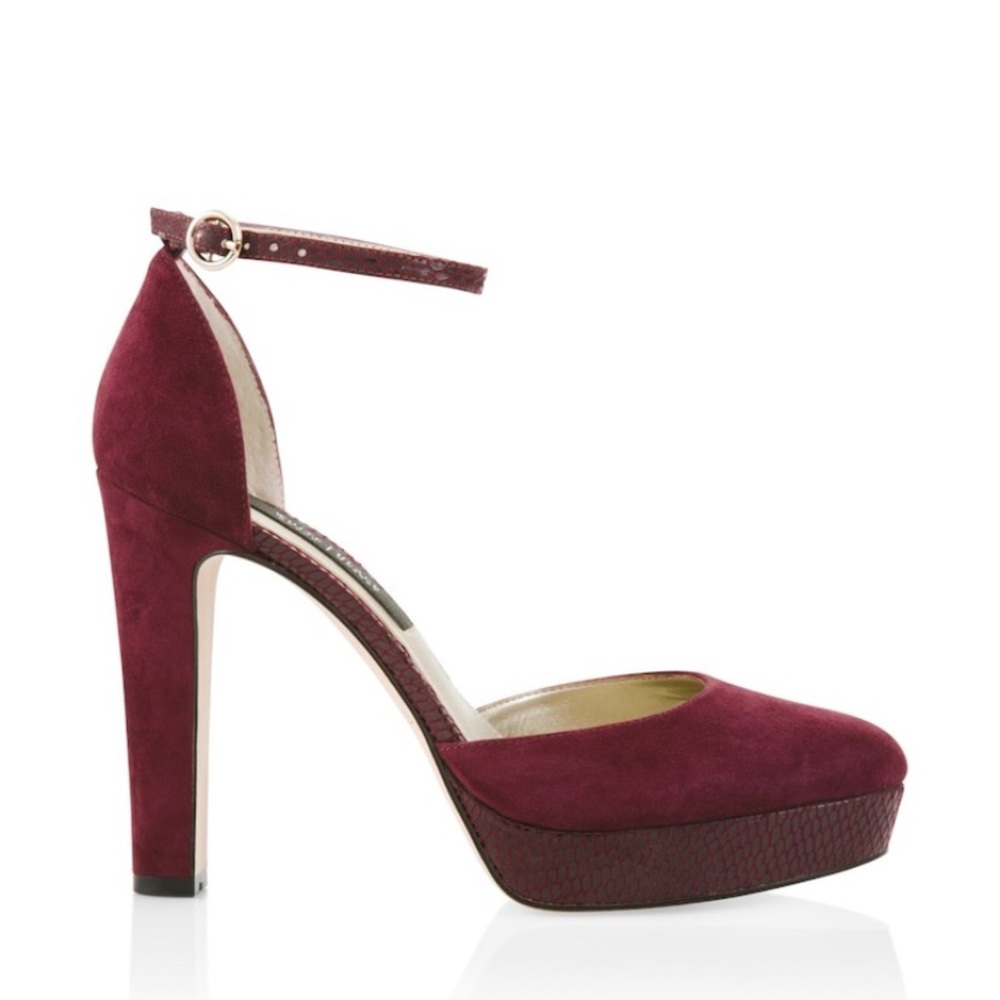 White House Black Market Pumps